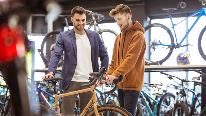 claimshop-shop_706x397 ClaimShop shop men in bike shop